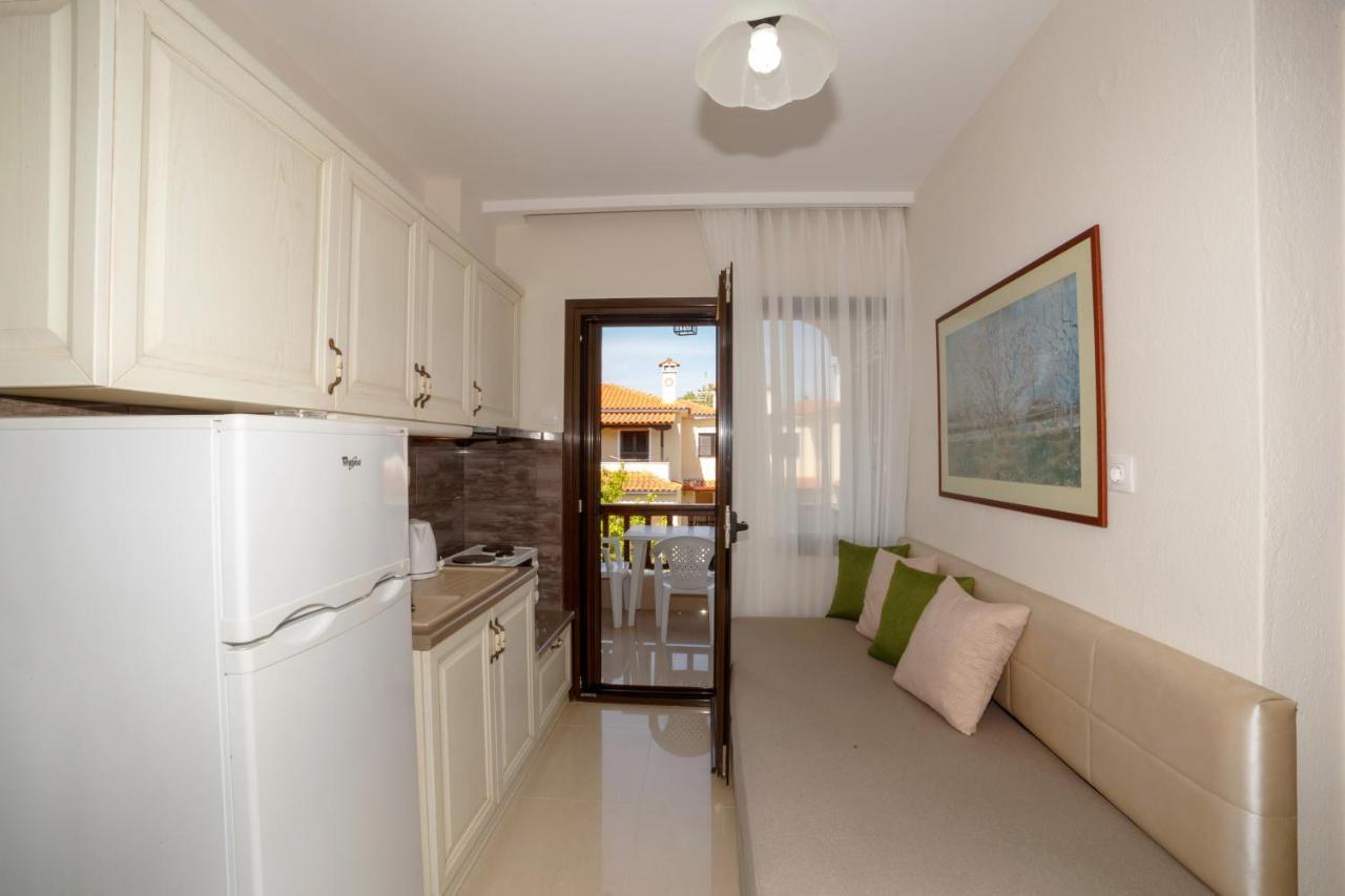 Apartments Kassandrinos-Maria Нікіті Екстер'єр фото